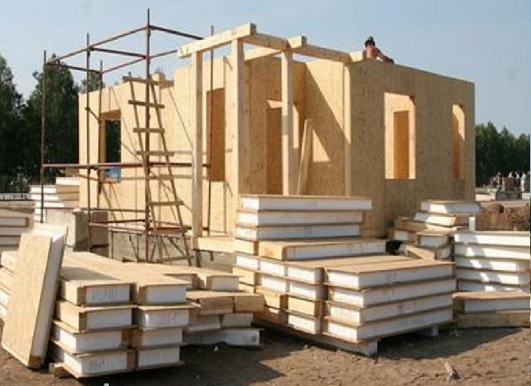 Заказать дом из щитовых панелей в Сосногорске от 2009441 руб